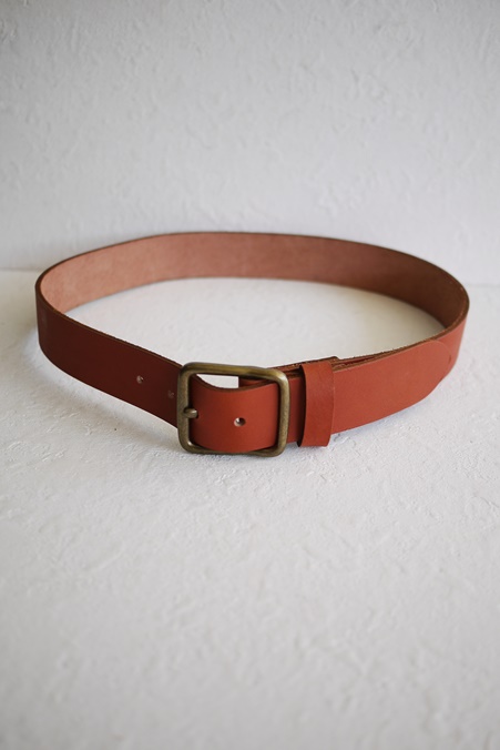 EURO VINTAGE Red Leather Belt W69-89