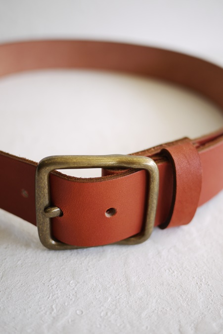 EURO VINTAGE Red Leather Belt W69-89